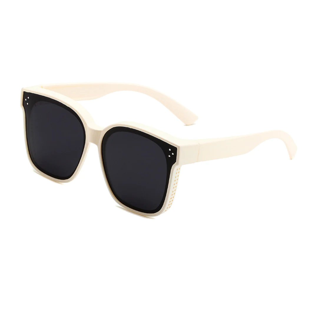 🔥Passende Sonnenbrille mit UV400-Schutz