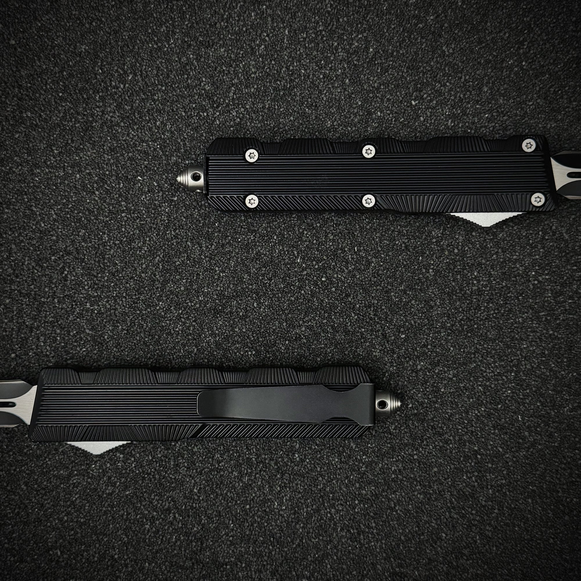 Liner Strike knife