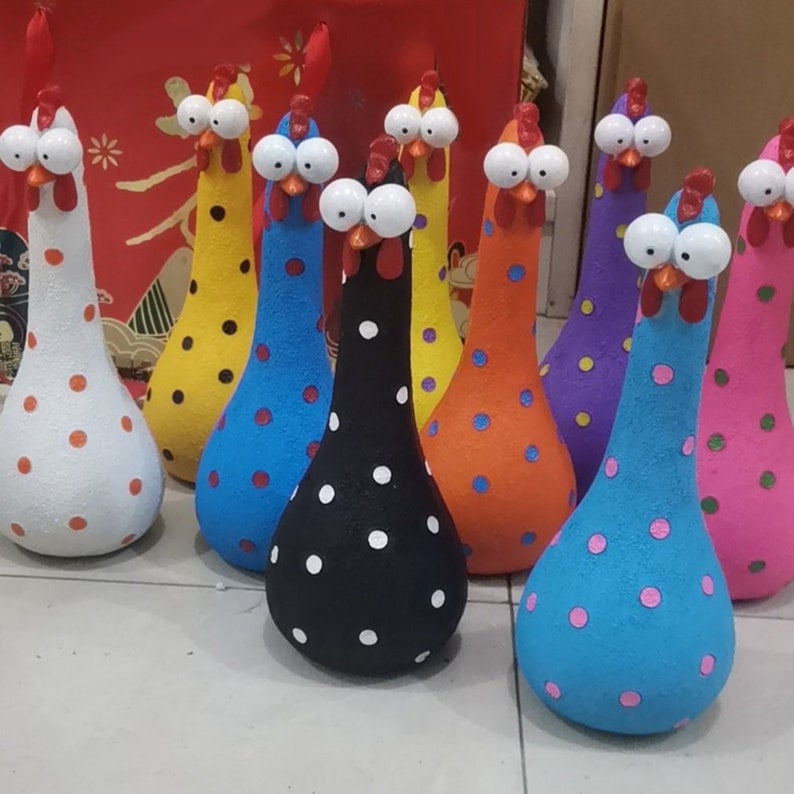 Silly Chicken Decor