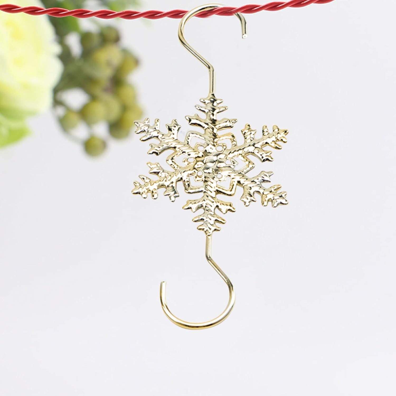 💥LAST DAY SALE 50% OFF💥Christmas S-Hooks with Snowflake(20pcs)
