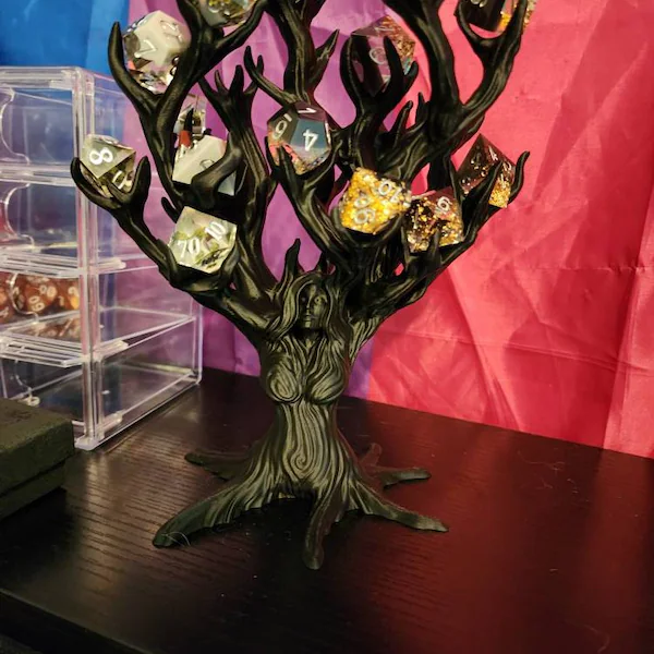 🎲Dice Holder Tree Goddess