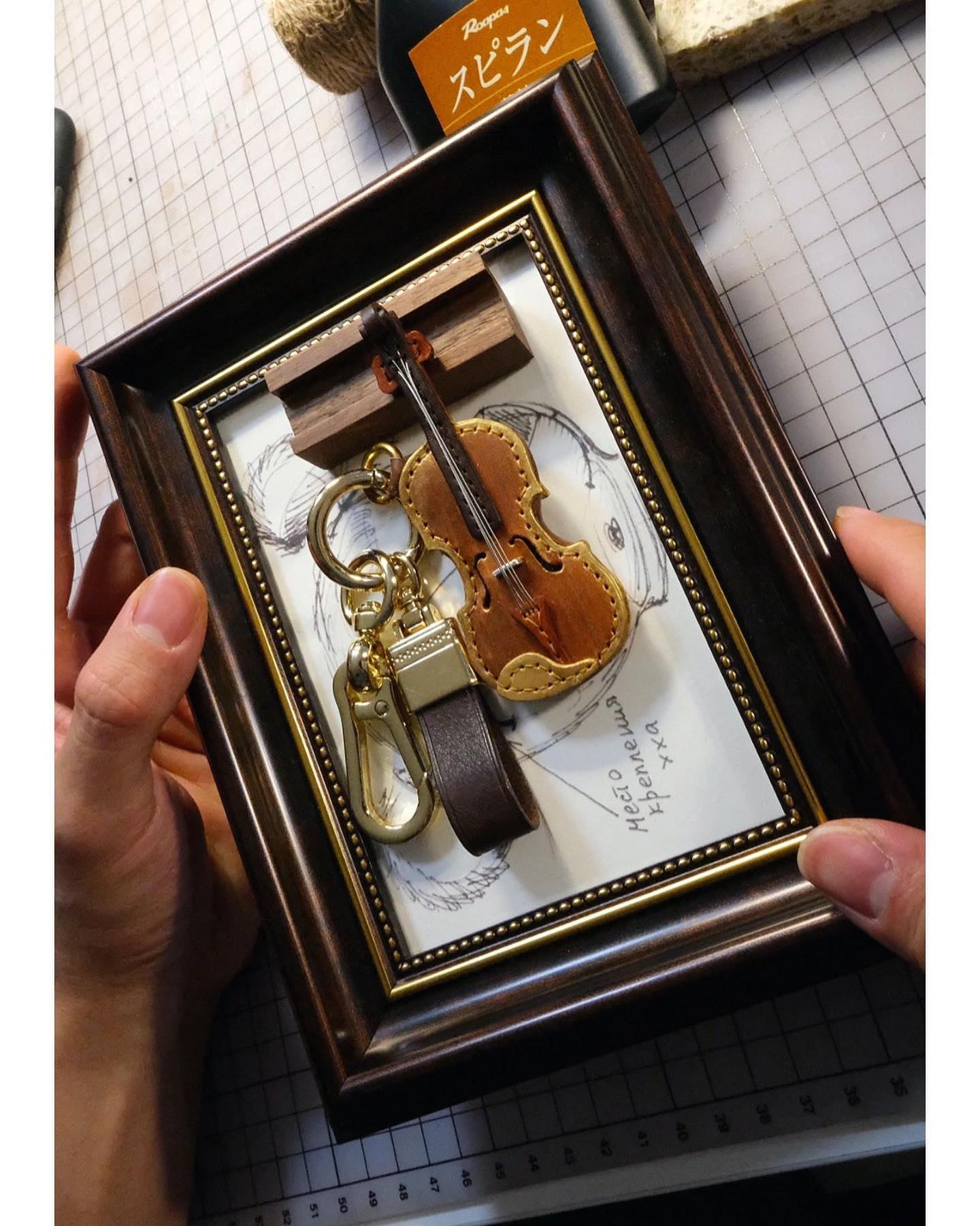 🔥Hot Sale 49% OFF🎁Crafted Leather Violin & Cello Keychain🎻