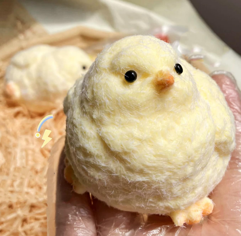 (🎄Christmas Hot Sale - 49% OFF) 🐥Handmade Ultra Soft Furry Chick Toys