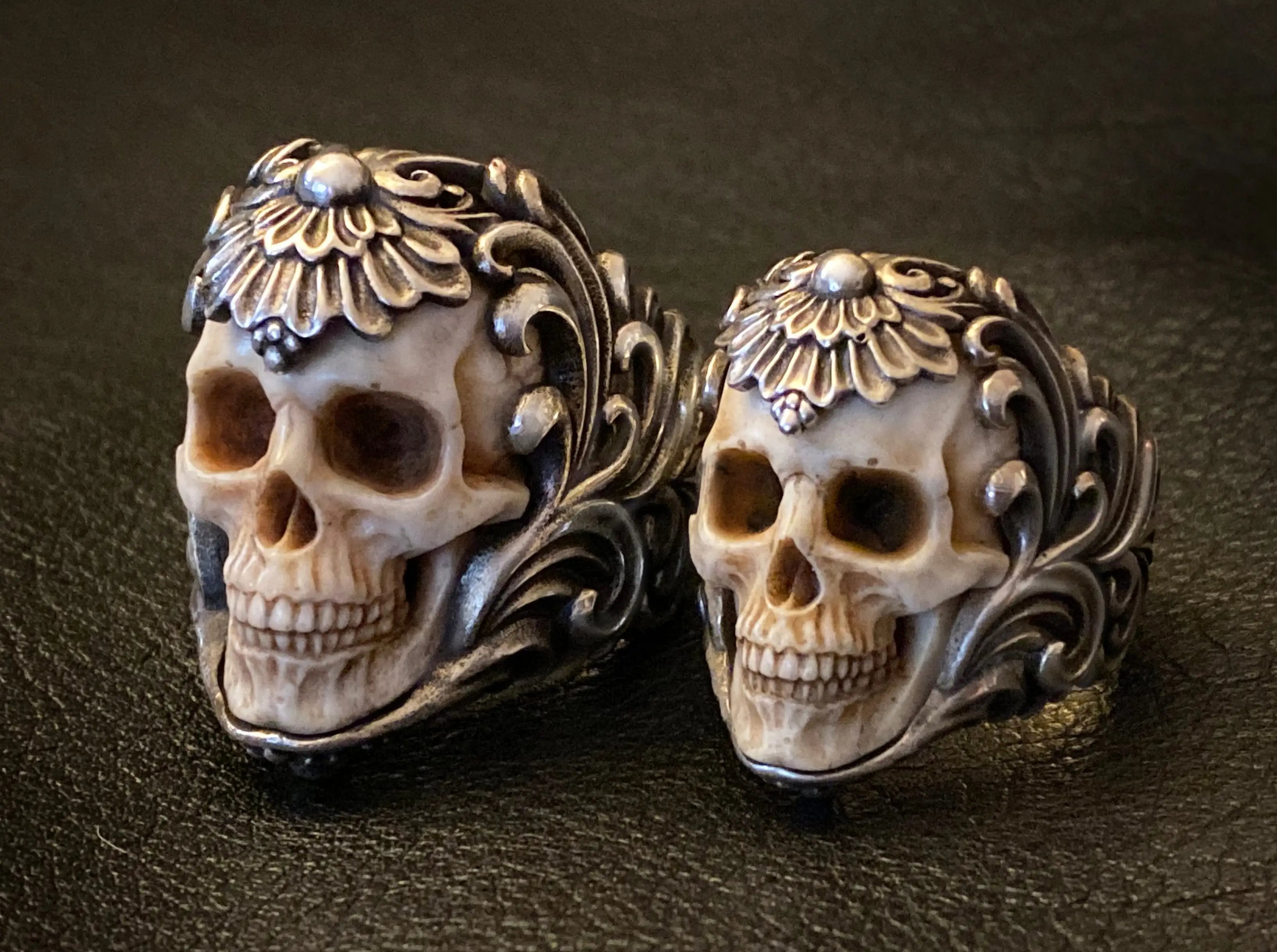 Last day 49% OFF💀Vintage Polish Floral Armor Antler Skull Ring