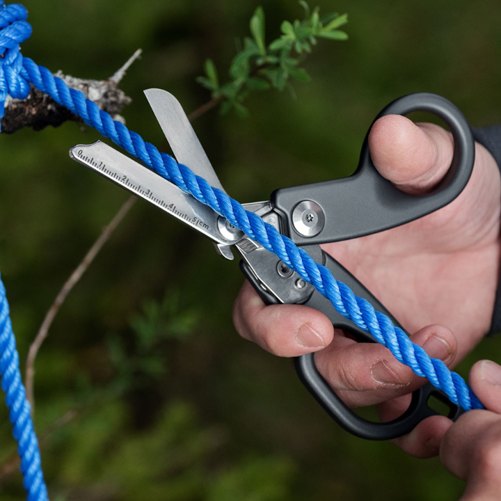 🔥Last Day Promo - 70% OFF🔥 Emergency Rescue Foldable Shears, Buy 2 Save 10% & Free Shipping
