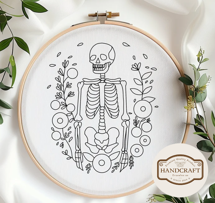 💖Halloween Embroidery KIT - Very easy to get started