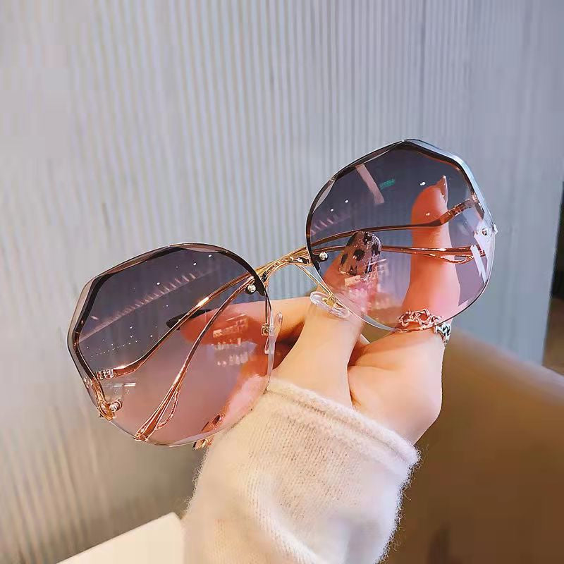 ⚡⚡Last Day Promotion 48% OFF - Fashion Vintage UV400 Ladies Oversized Square Sunglasses🔥BUY 2 FREE SHIPPING