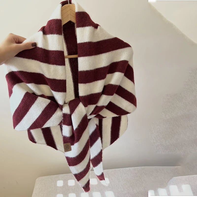 🎁TikTok Last Day Sale - 70% OFF🎉Fashionable Triangle Shawl Scarf