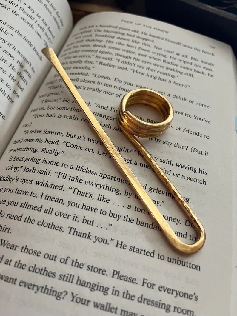 ✨Handmade Utility Book Holder Ring Bookmark