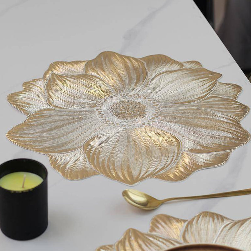 🔥Last Day Promotion 50% OFF🔥Lotus-Shaped Heat-Resistant and Washable Placemat