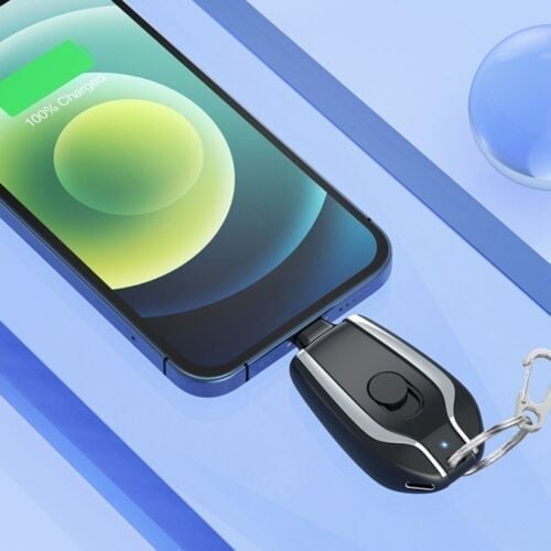 (⏰NEW YEAR HOT SALE - 49% OFF)-🎁Keychain Portable Charger for iPhone or Type-c🎁