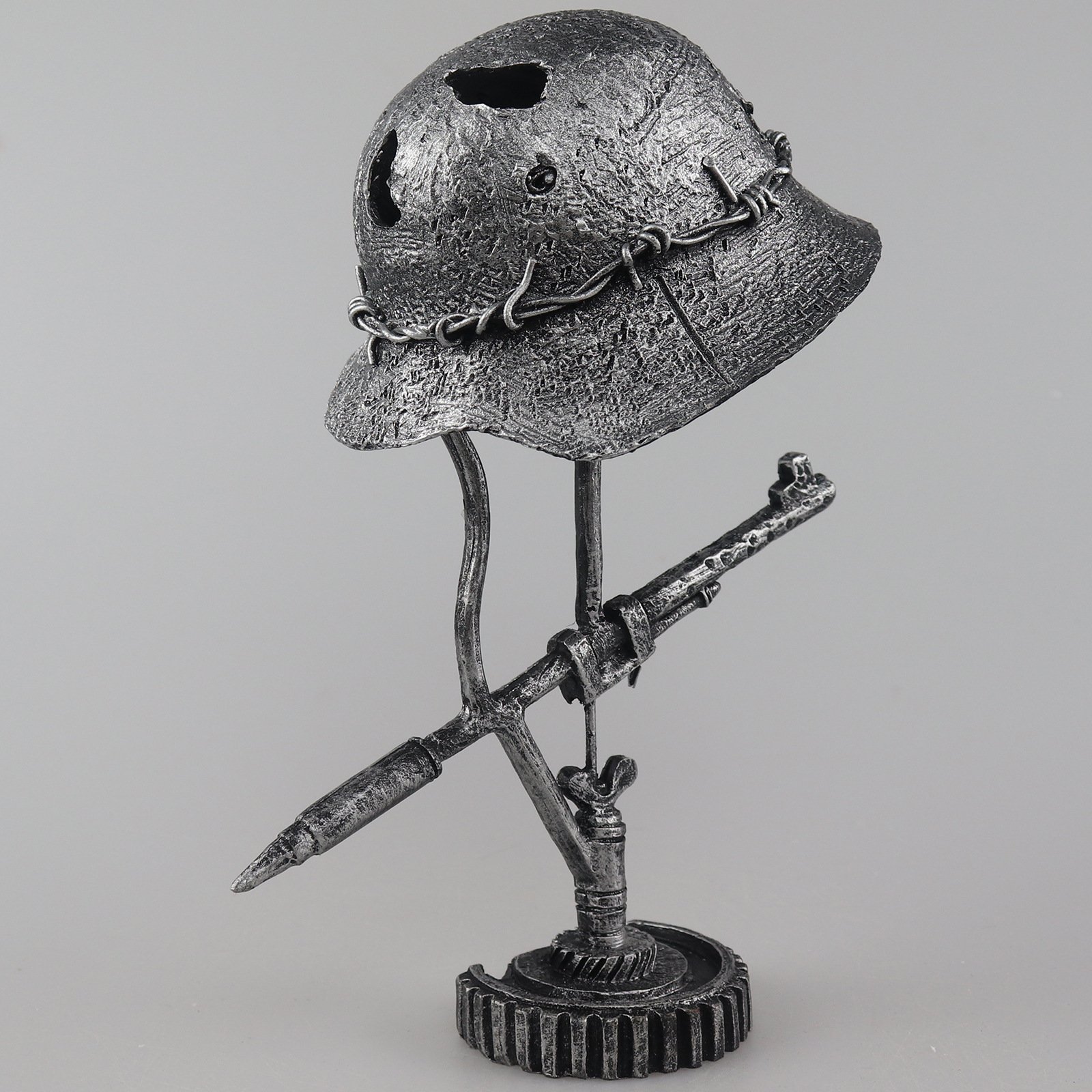 🔥Epochenübergreifende Lichtquelle— Stahlhelm-Helm-Tischlampe