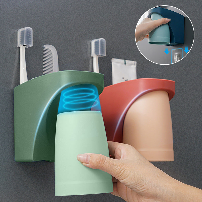 (🔥2023 New Year Promotion-48%OFF)Magnetic Mouthwash Cup(Buy 2 get 1 Free)