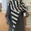 🎁TikTok Last Day Sale - 70% OFF🎉Fashionable Triangle Shawl Scarf