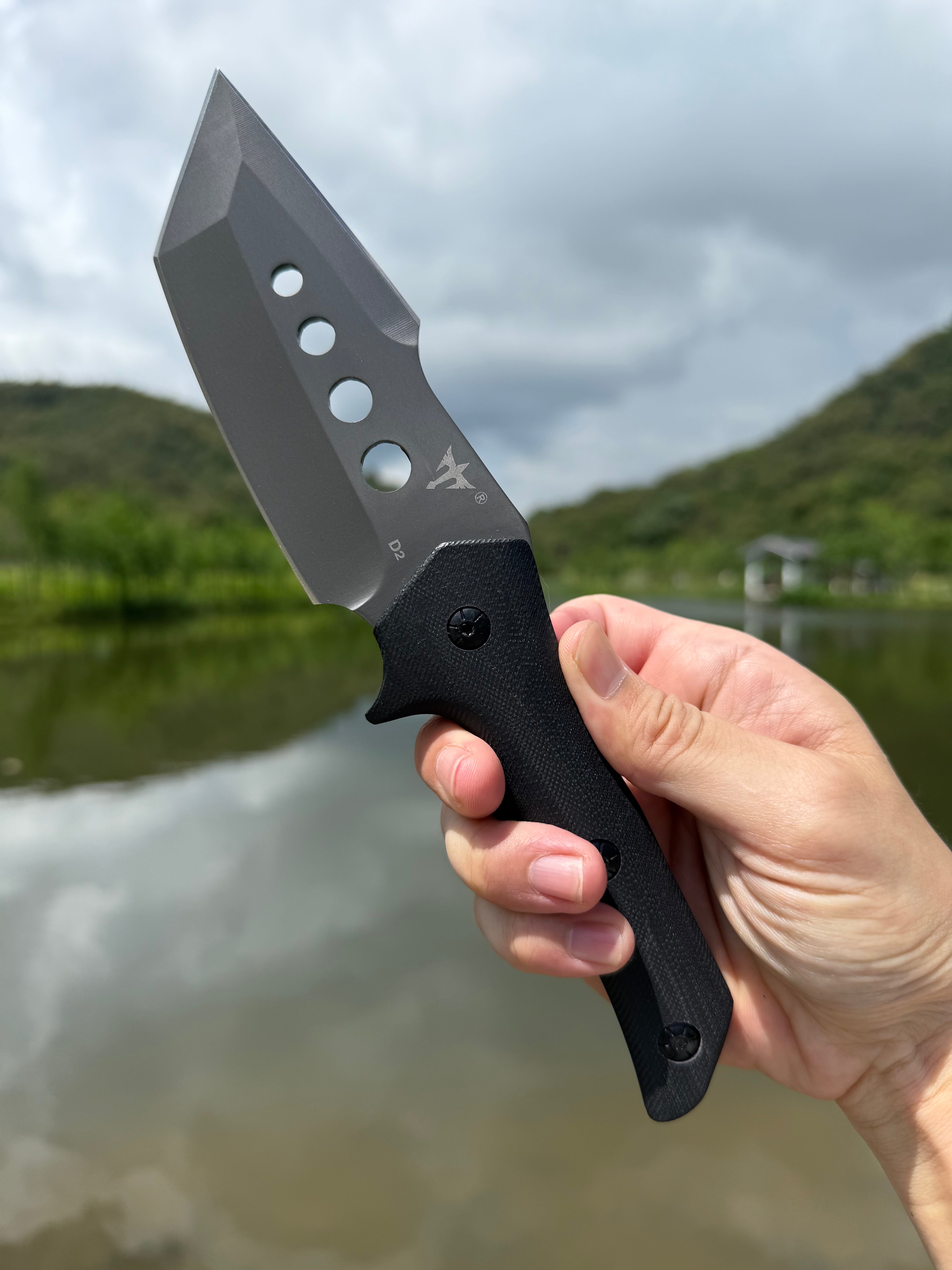Raikiri Outdoor Survival Knife
