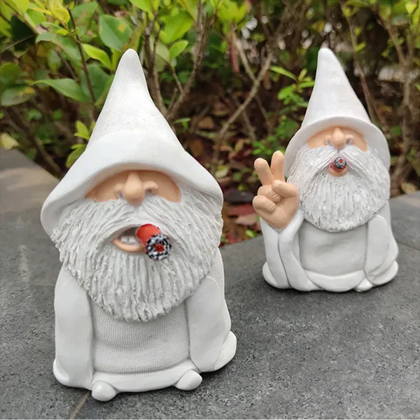 🤣Fun Handmade Smoking Naughty Garden Gnome Sculpture