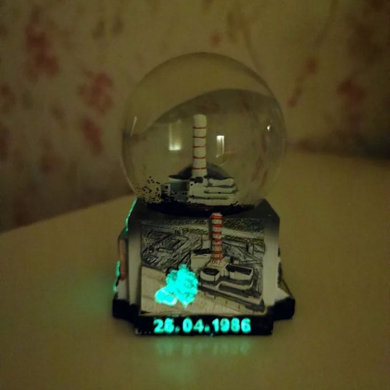 🏭Chernobyl Snow Globe
