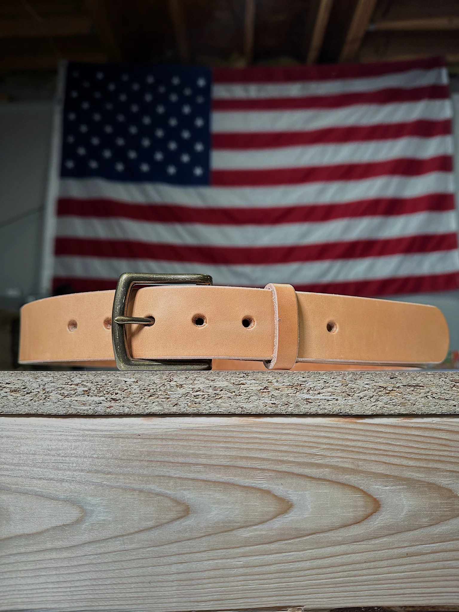 𝐈𝐃𝐎𝐋𝐈𝐙𝐄𝐈𝐍𝐋𝐀𝐘® Handmade full-grain leather belt