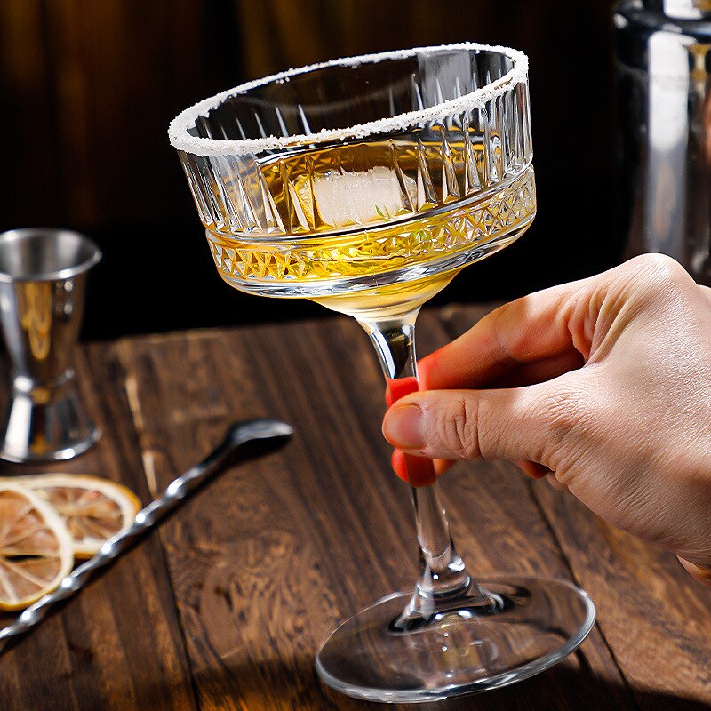 Italian Carved Manhattan Globet