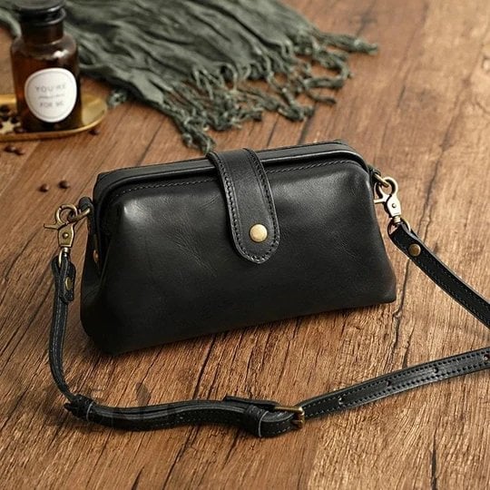 🔥Last Day Promotion 49% OFF🔥 Premium Leather Retro Handmade Bag