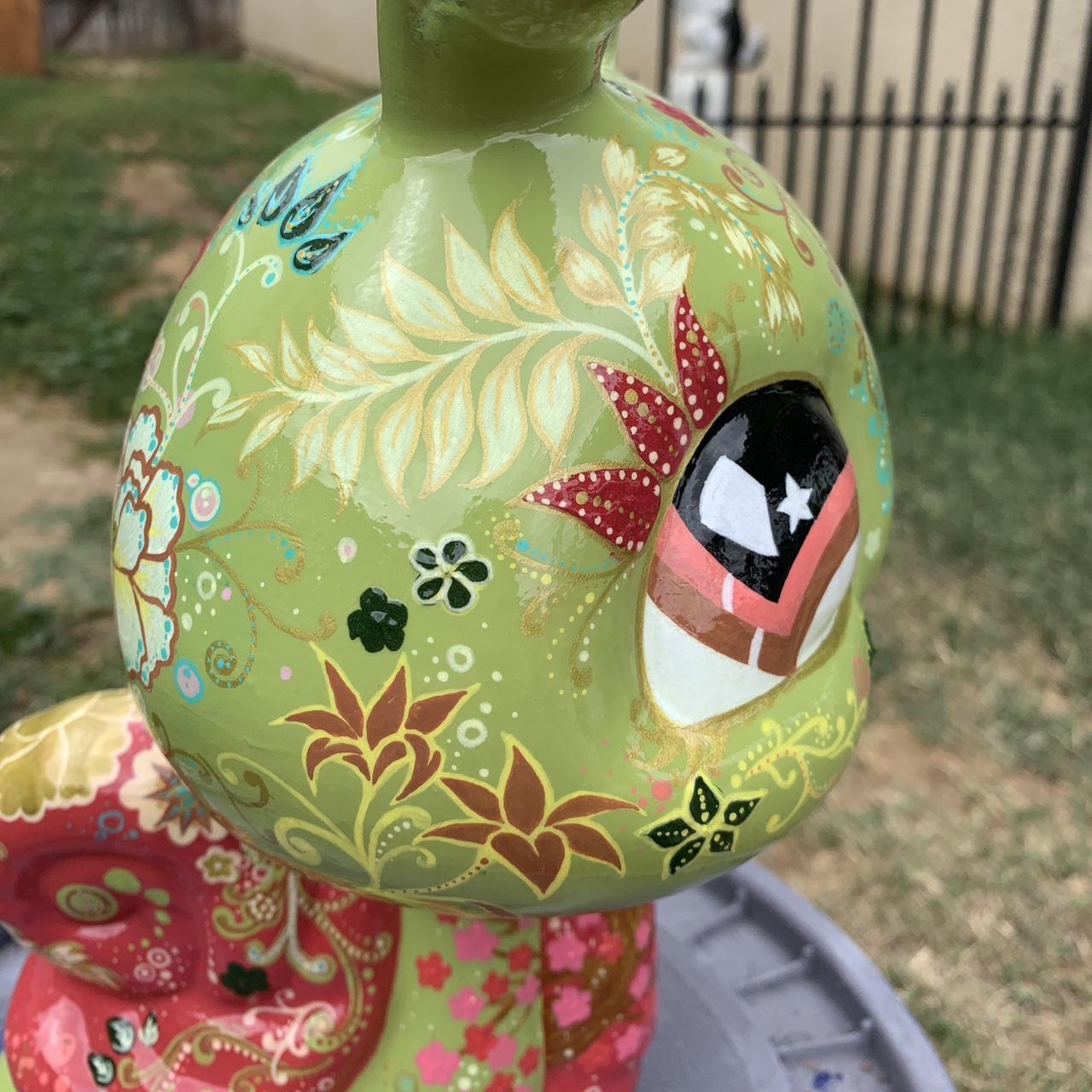 Psychedelic Peace Snail