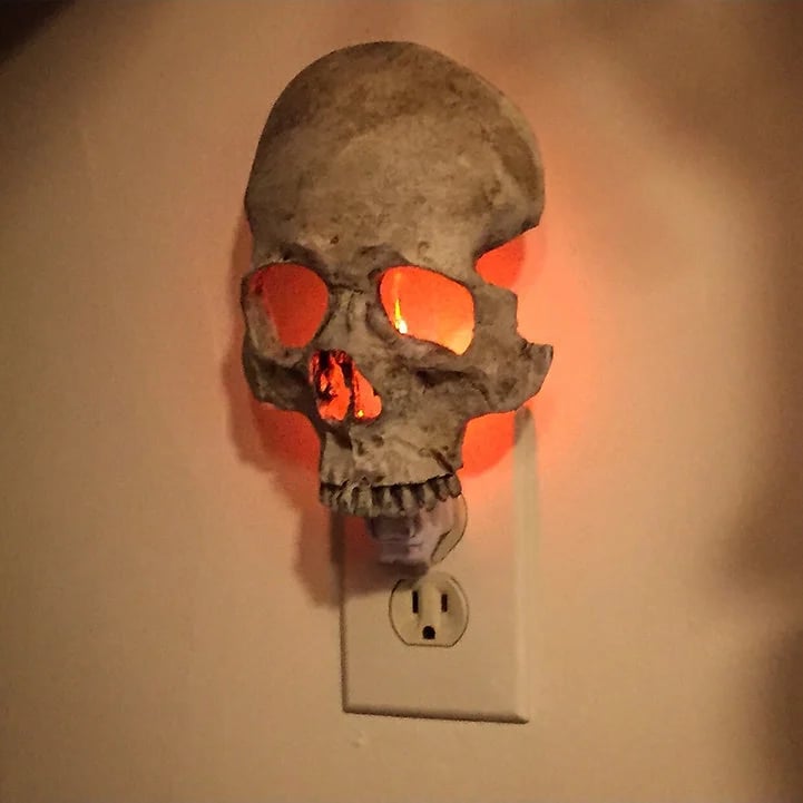 👻2024 New Halloween Handcrafted Skull Night Light