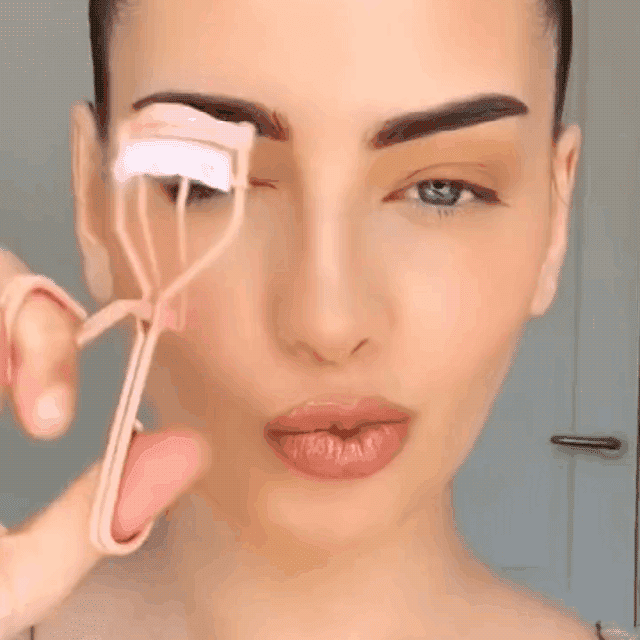 🔥LAST DAY 68% OFF 🔥2022 New Eyelash curler with brush Makeup Tools