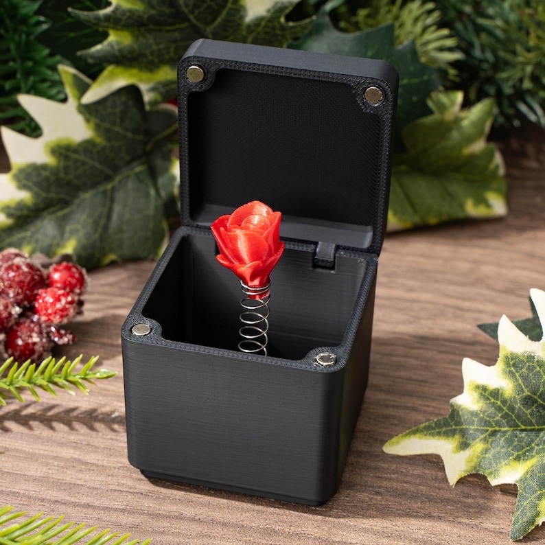 🌹A surprise for her/him on Valentine's Day🎁Rose Surprise Box