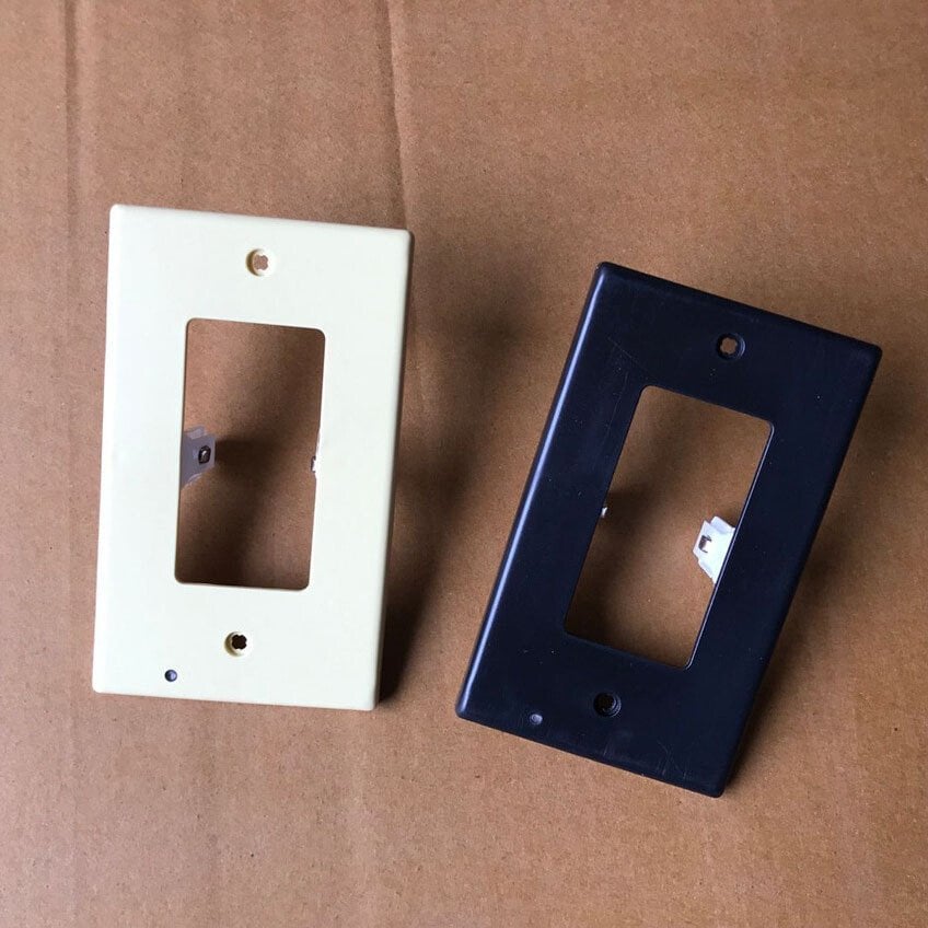 Outlet Wall Plate With Night Lights [No Batteries or Wires]