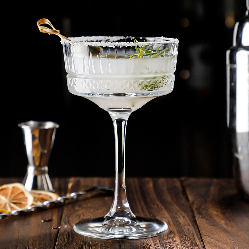 Italian Carved Manhattan Globet