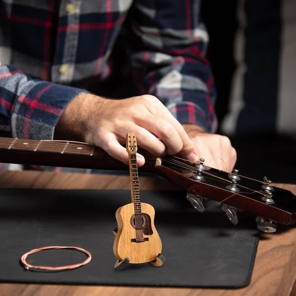 Mini Cute Wooden Acoustic Guitar Pick Box🎸BUY 5 GET 3 FREE(8 PCS) &✈️FREE SHIPPING