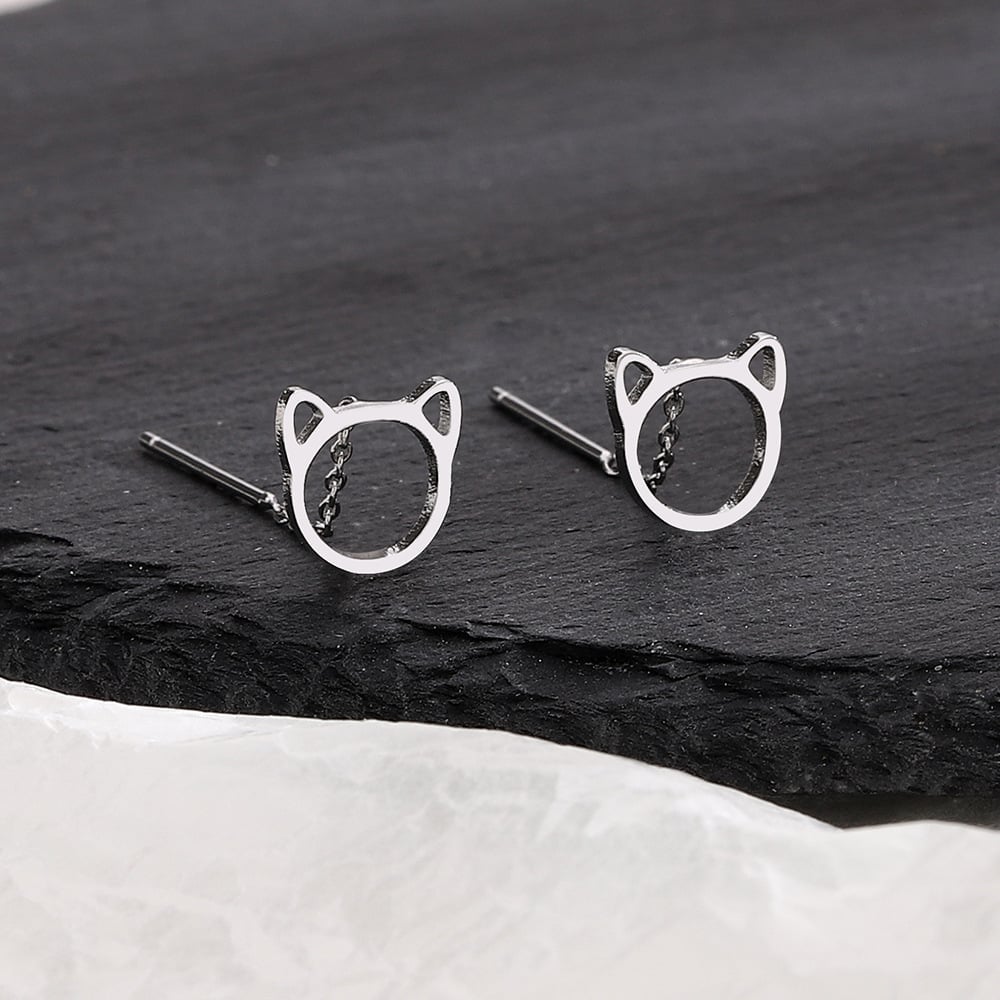 🐱💖Hollow Cat Earrings - Elegant & Whimsical