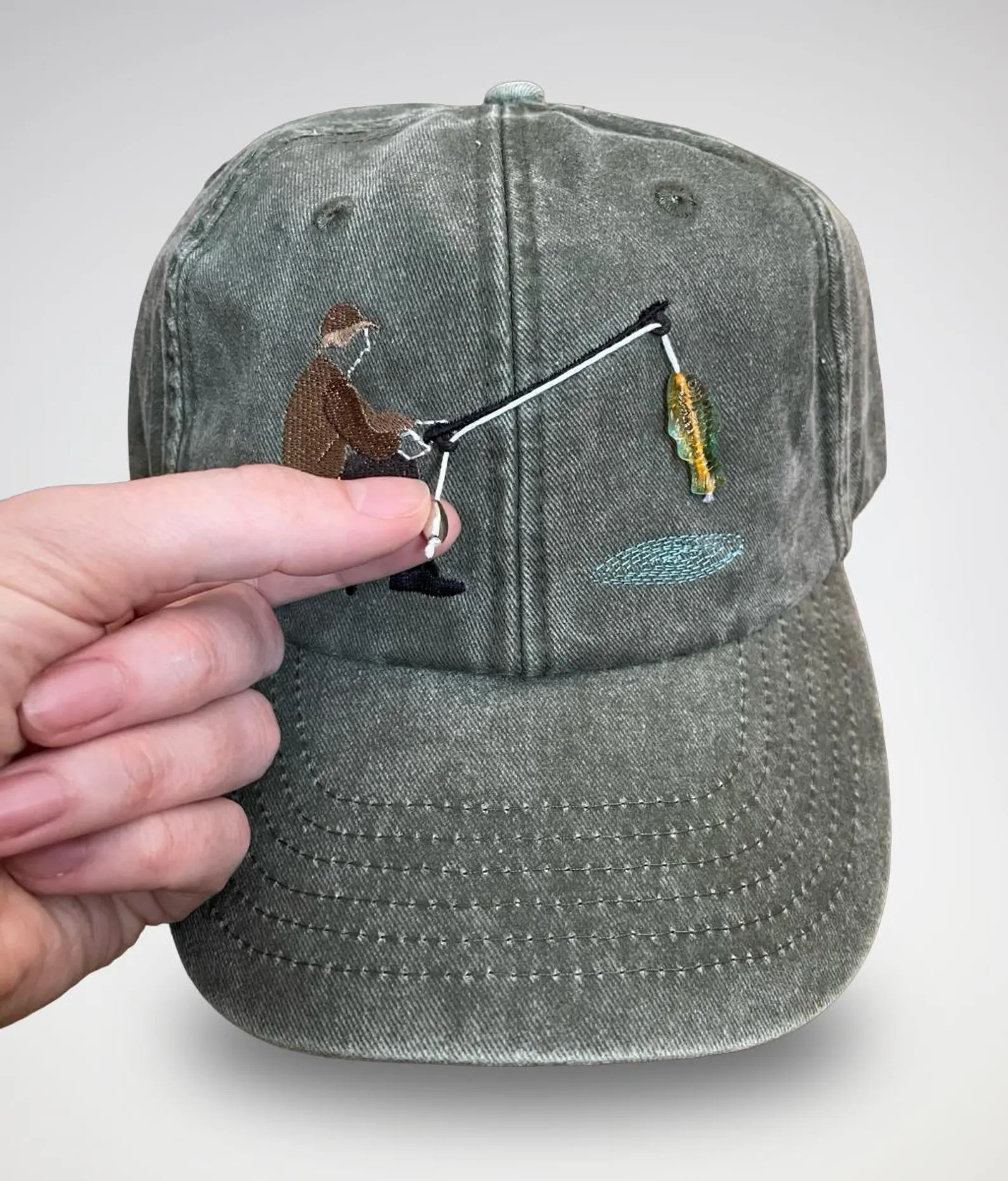 🔥Last Day: 60% Off! 🔥 Pull-A-Fish Embroidered Fishing Hat