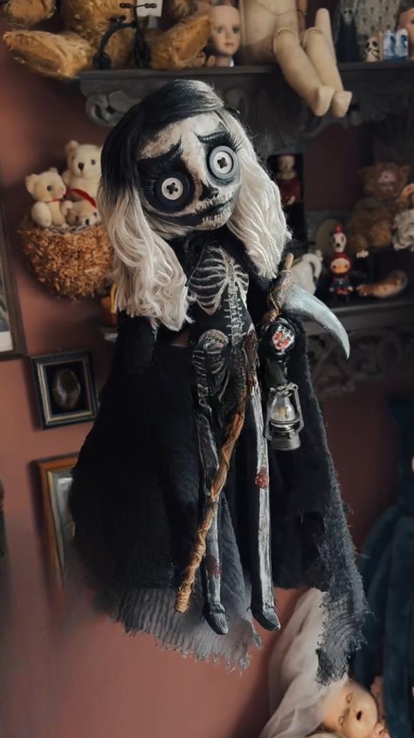 🎃Caroline Doll-One of a Kind 🖤