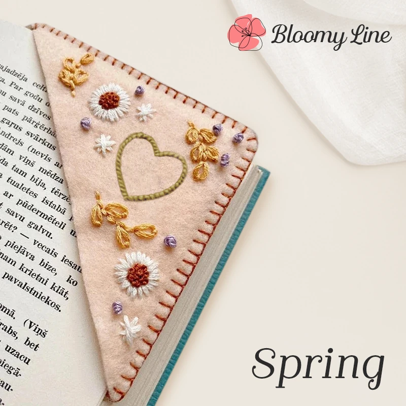 Bloomy Line - Personalized Hand Embroidered Corner Bookmark