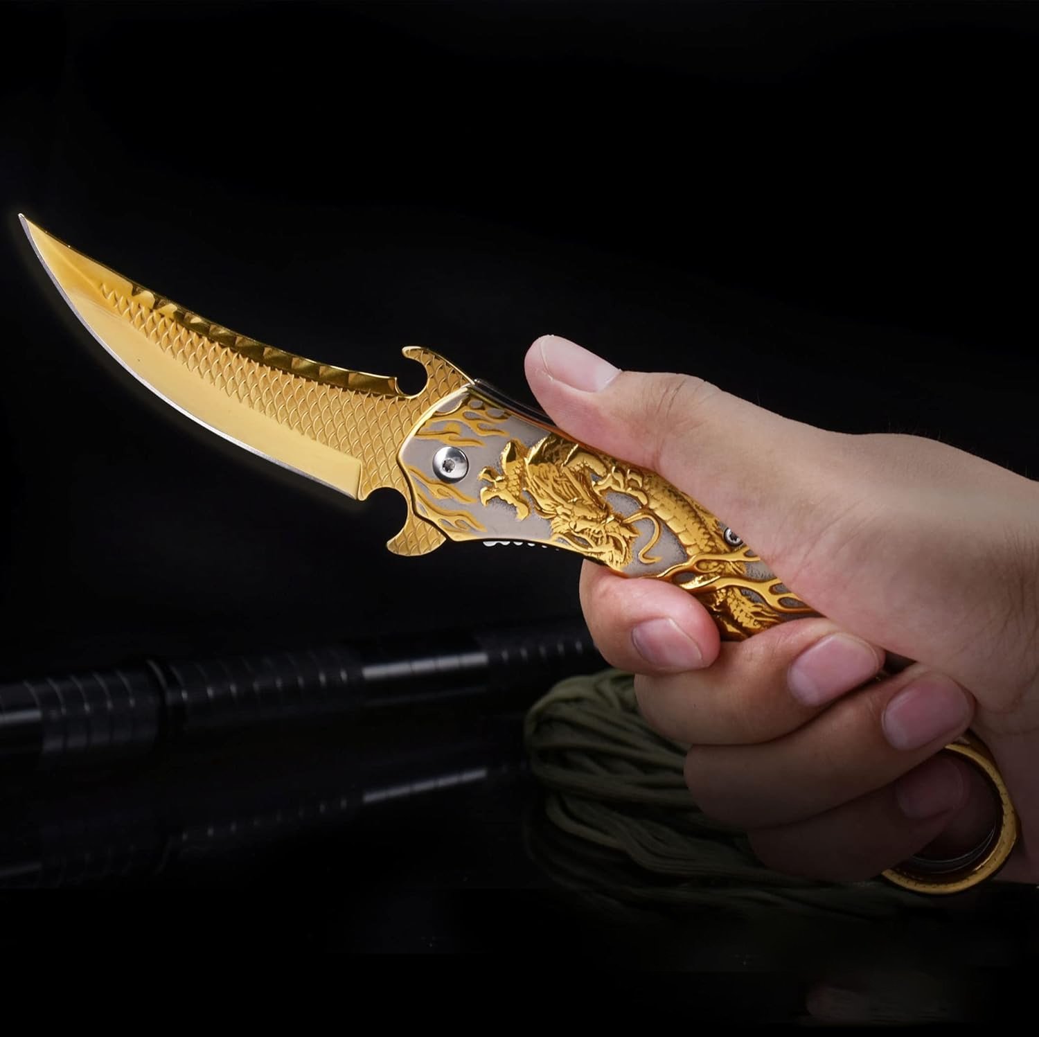 🐉 Dragon Folding Pocket Knife – Titanium-Plated Handle & Razor-Sharp Blade