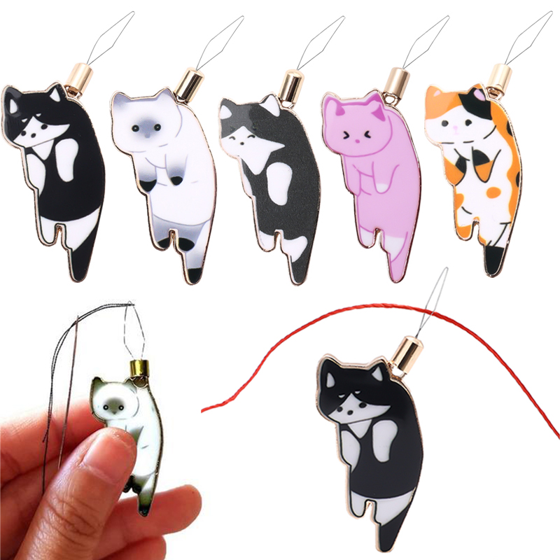 (🌲EARLY CHRISTMAS SALE - 49% OFF) Magnetic Cat Needle Threader🐱