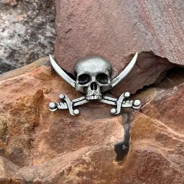 (🎃Early Halloween Sale- 49% OFF) 💀Vintage Gothic Skull Brooch - BUY A Set GET EXTRA 30% OFF & Free Shipping