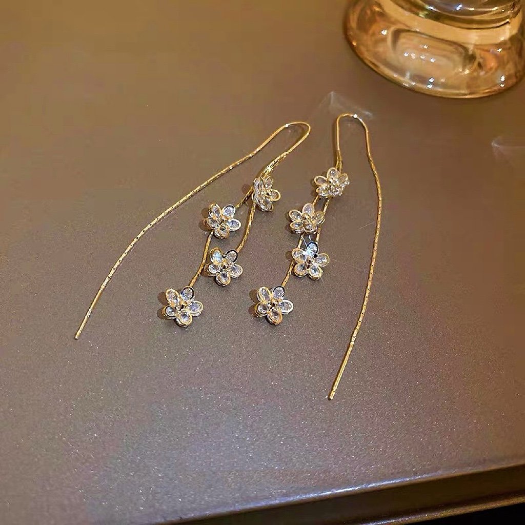 Fashion Crystal Flower Tassel Earrings
