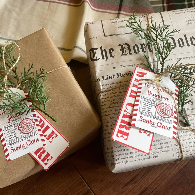 🎄🎅Christmas Presale - 49% -North Pole Newspaper Christmas Gift Wrap