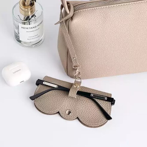 🔥Last Day 80% OFF- ✨Soft PU Leather Sunglasses Bag👓️