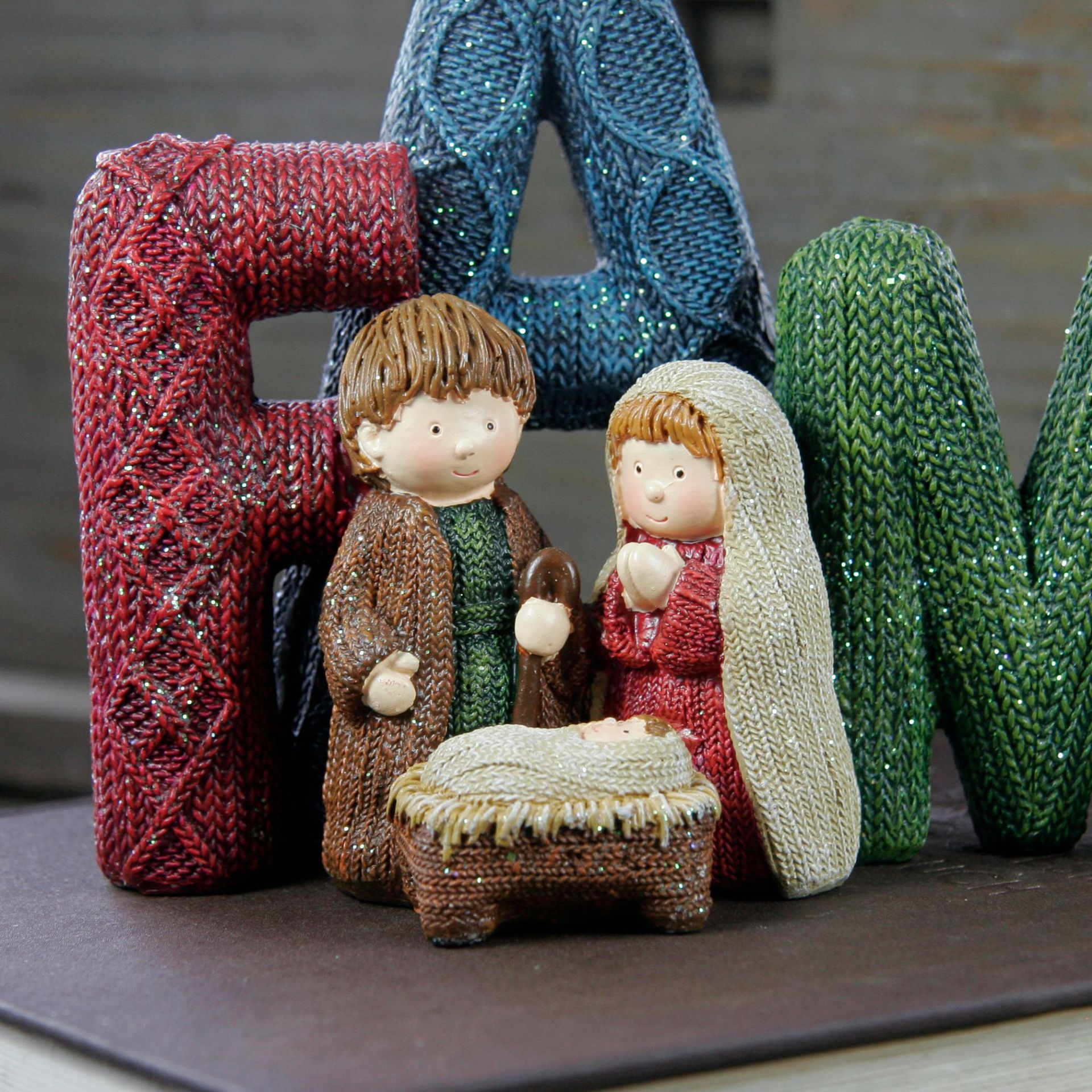 Handcrafts Family Nativity Statue