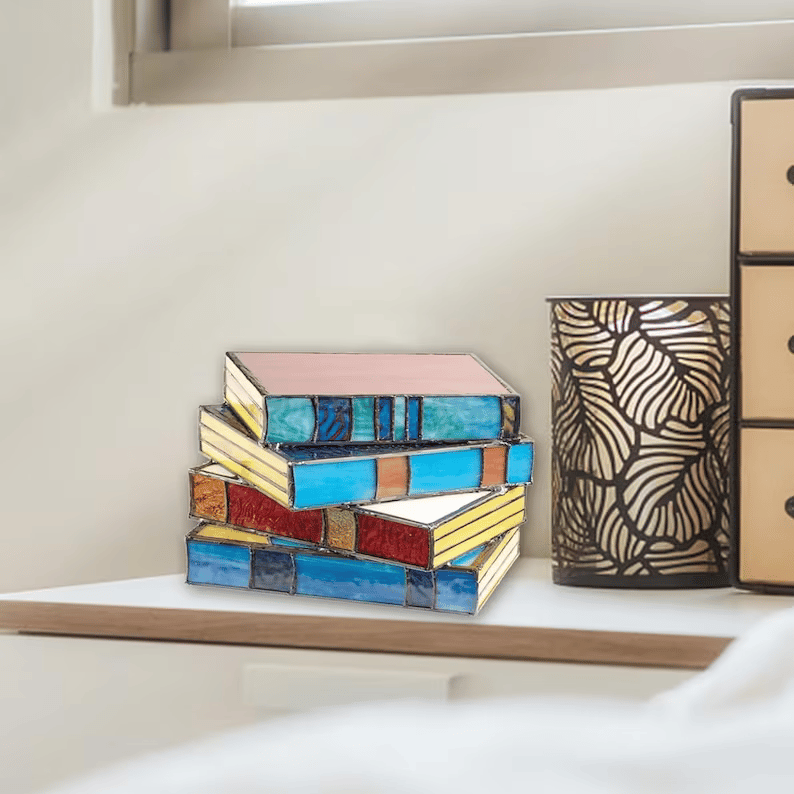 🎉【LIMITED TIME 55% OFF 】📚Stained Stacked Books Lamp