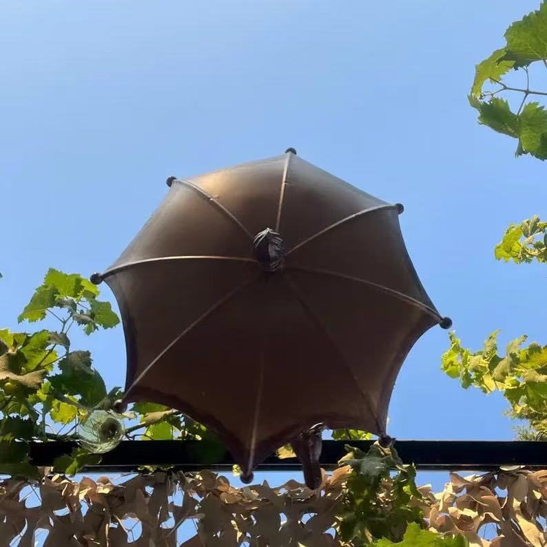 Umbrella Shaped Bird Feeder, Metal Garden Decoration for Hummingbirds, Bees, Butterfly