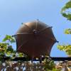 Umbrella Shaped Bird Feeder, Metal Garden Decoration for Hummingbirds, Bees, Butterfly