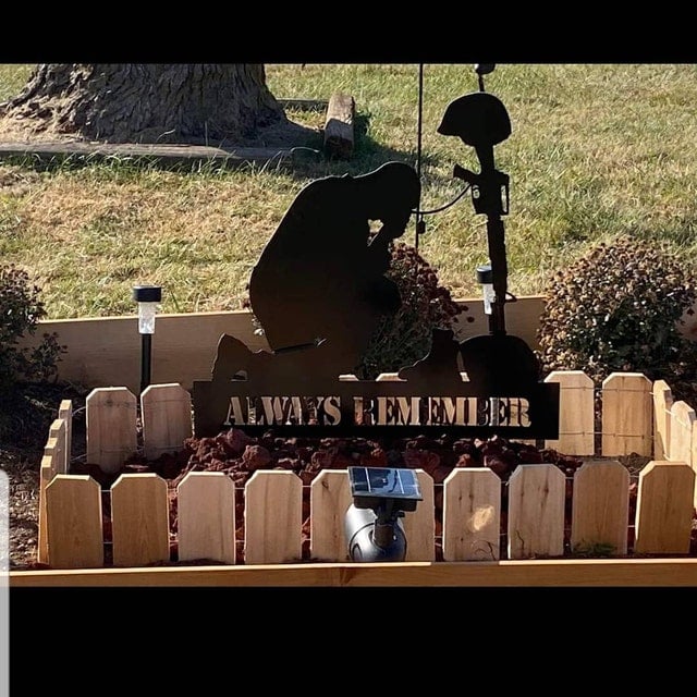 🔥Memorial metal plaque for fallen soldiers, yard decoration