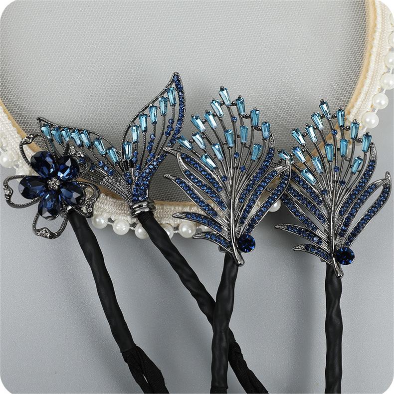 🔥2023 Hot Sale- 🌺Rhinestone Flower Hair Clip