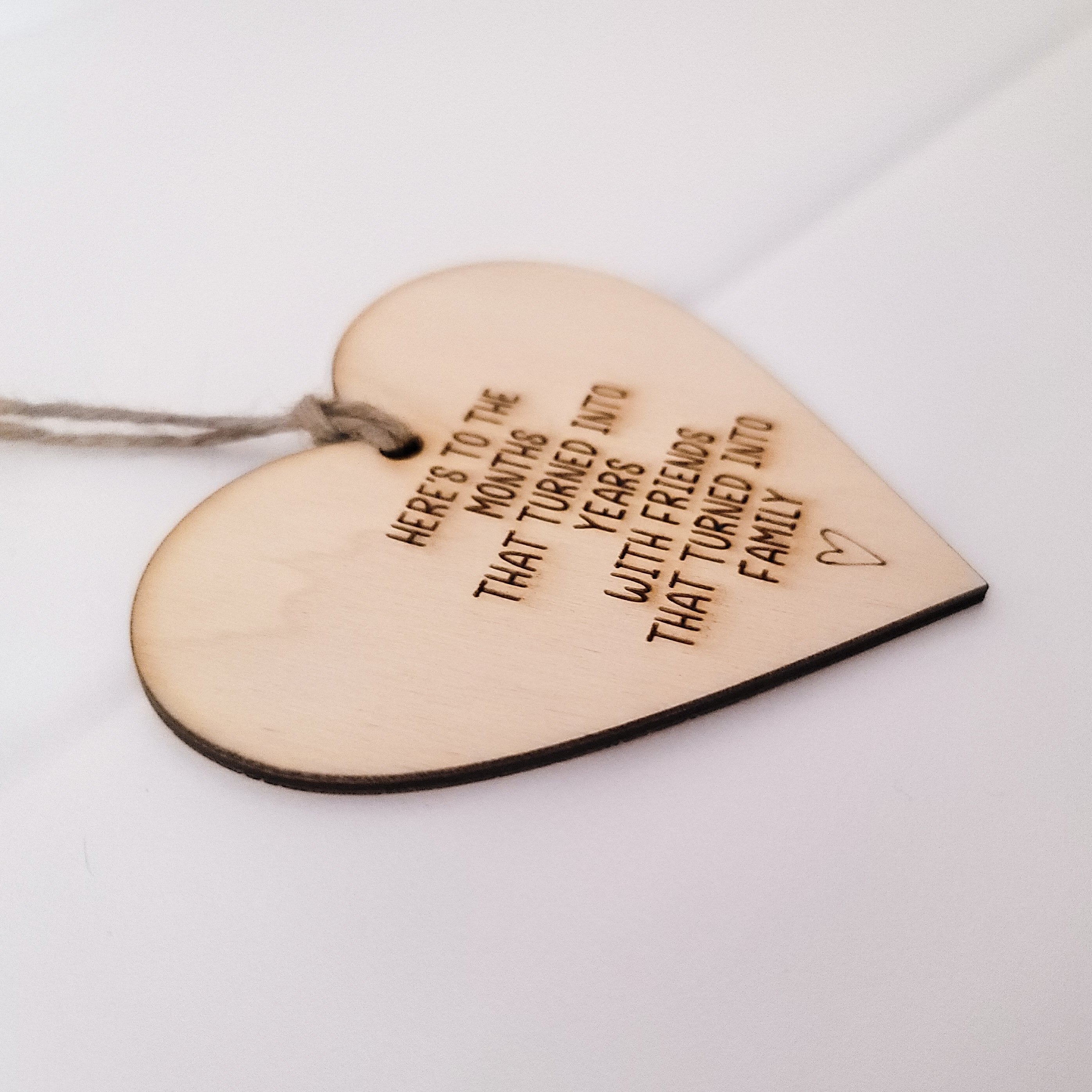 🎁Friendship Ornament | Friends That Turned Into Family Gift