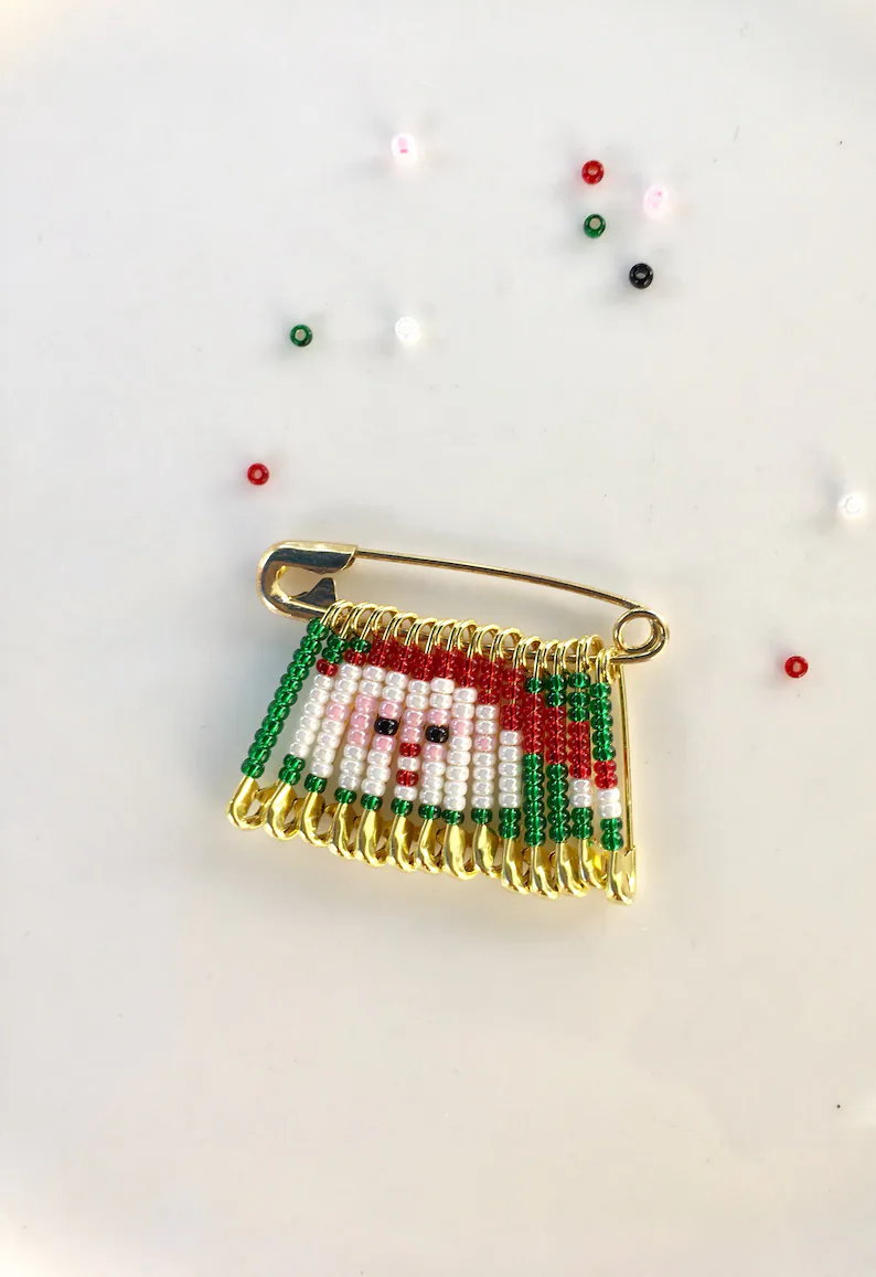 🎄(🔥Black Friday Sale: Save $10)🎄Holiday Charm Beaded Pin Collection