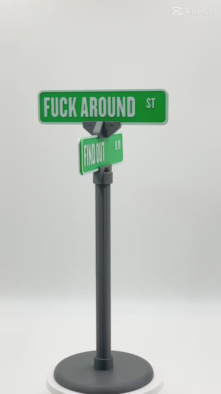 🔥Last Day Promotion - 60% OFF🎁🤣F Around/Find Out Street Sign Desk Decoration | Funny Desk Gift